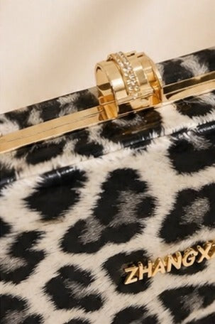 Chic Leopard Print Evening Clutch